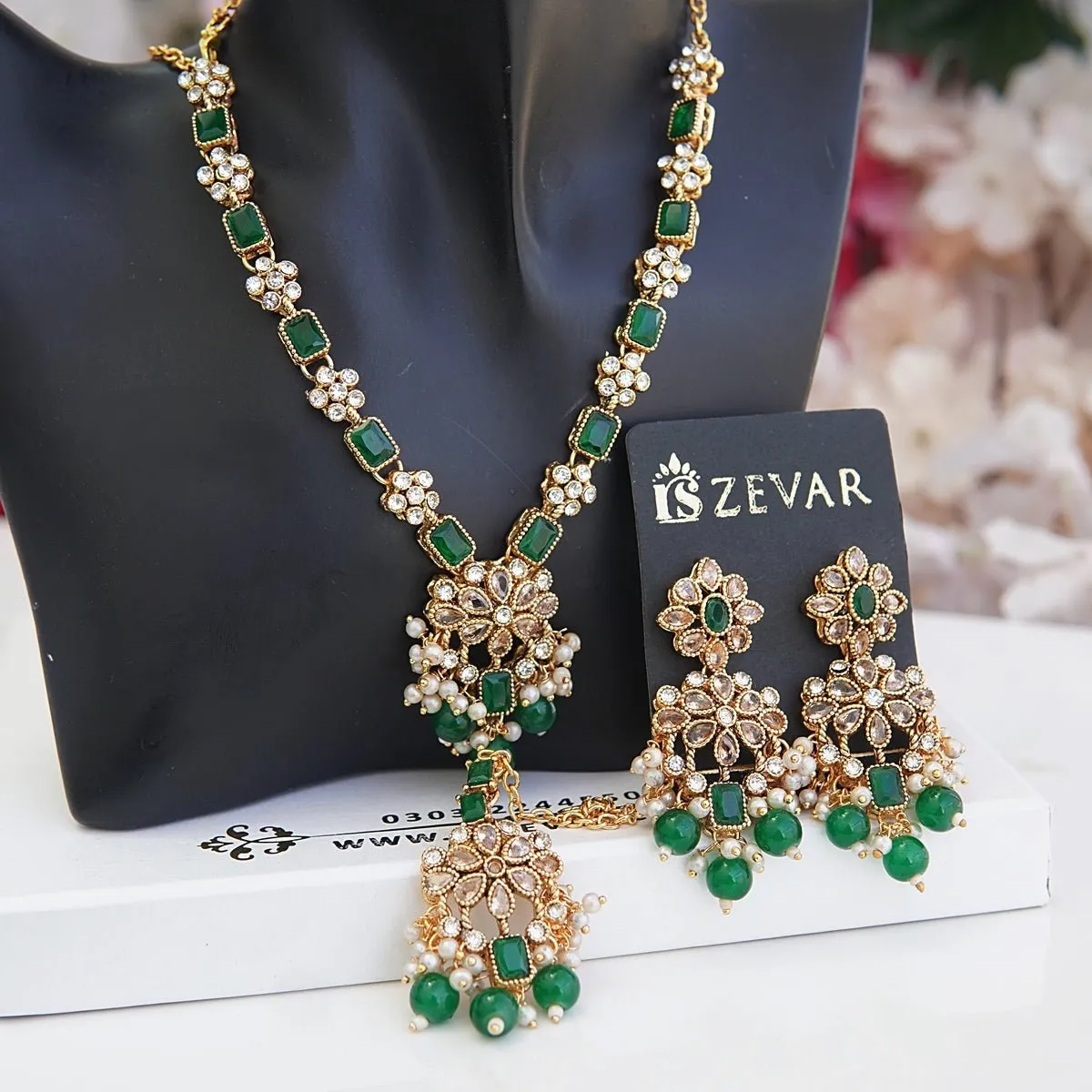 Falak Necklace Gemstones Set