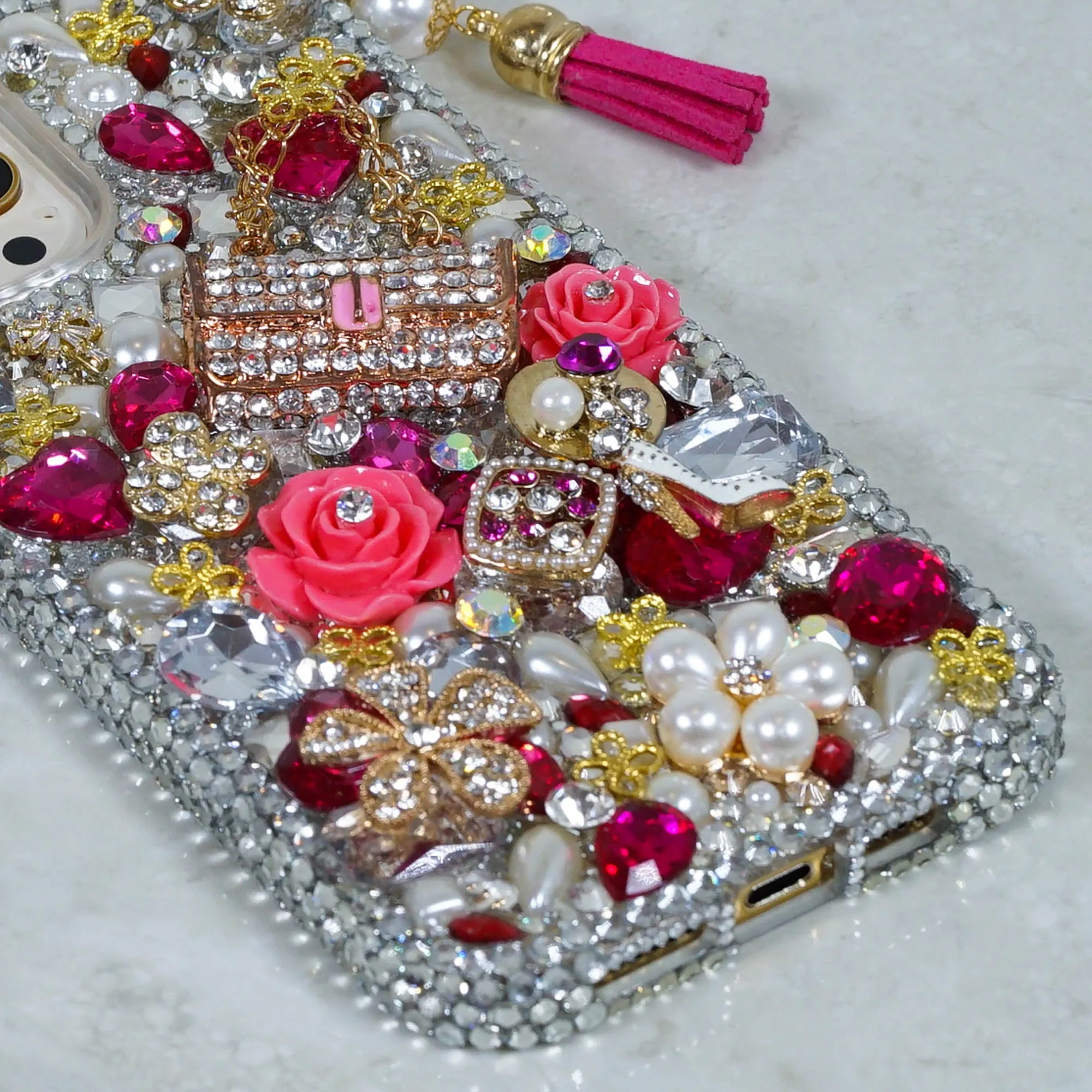 Fashion Purse with Tassel Design (style 762)