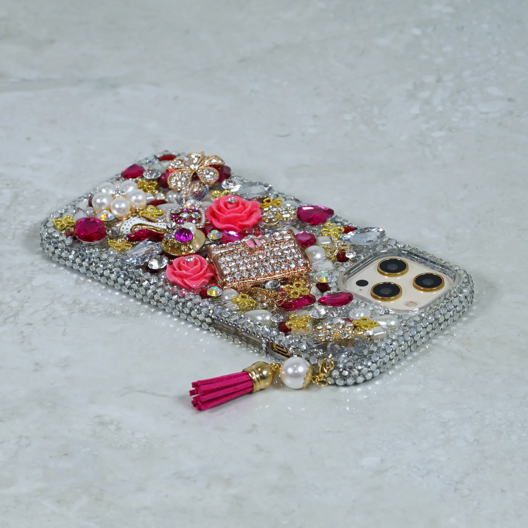 Fashion Purse with Tassel Design (style 762)