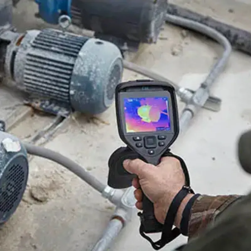 FLIR E86 Advanced Thermal Imaging Camera 24/14/42 Lenses Viewfinder MSX UltraMax FLIR Thermal Studio Pro 464 x 348 30 Hz