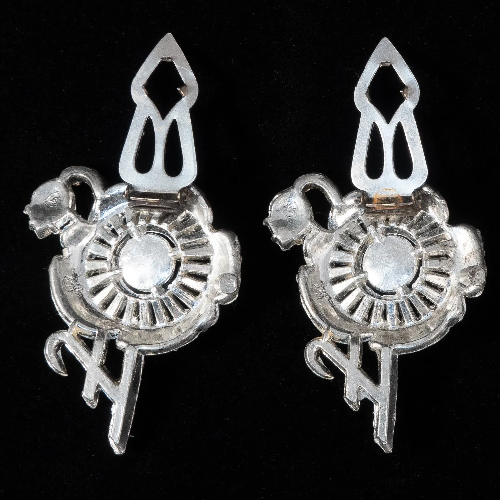Flower Dress Clip Set by Singer and Kantor
