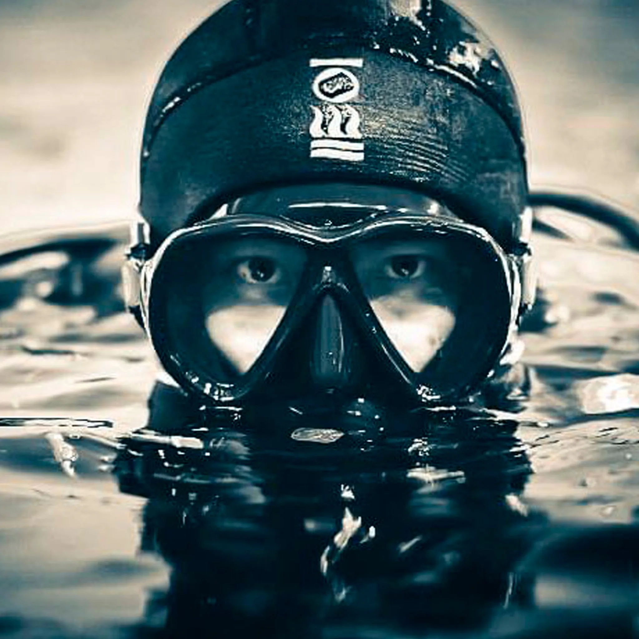Fourth Element Navigator Dive Mask Wide Fit with Clarity Lens