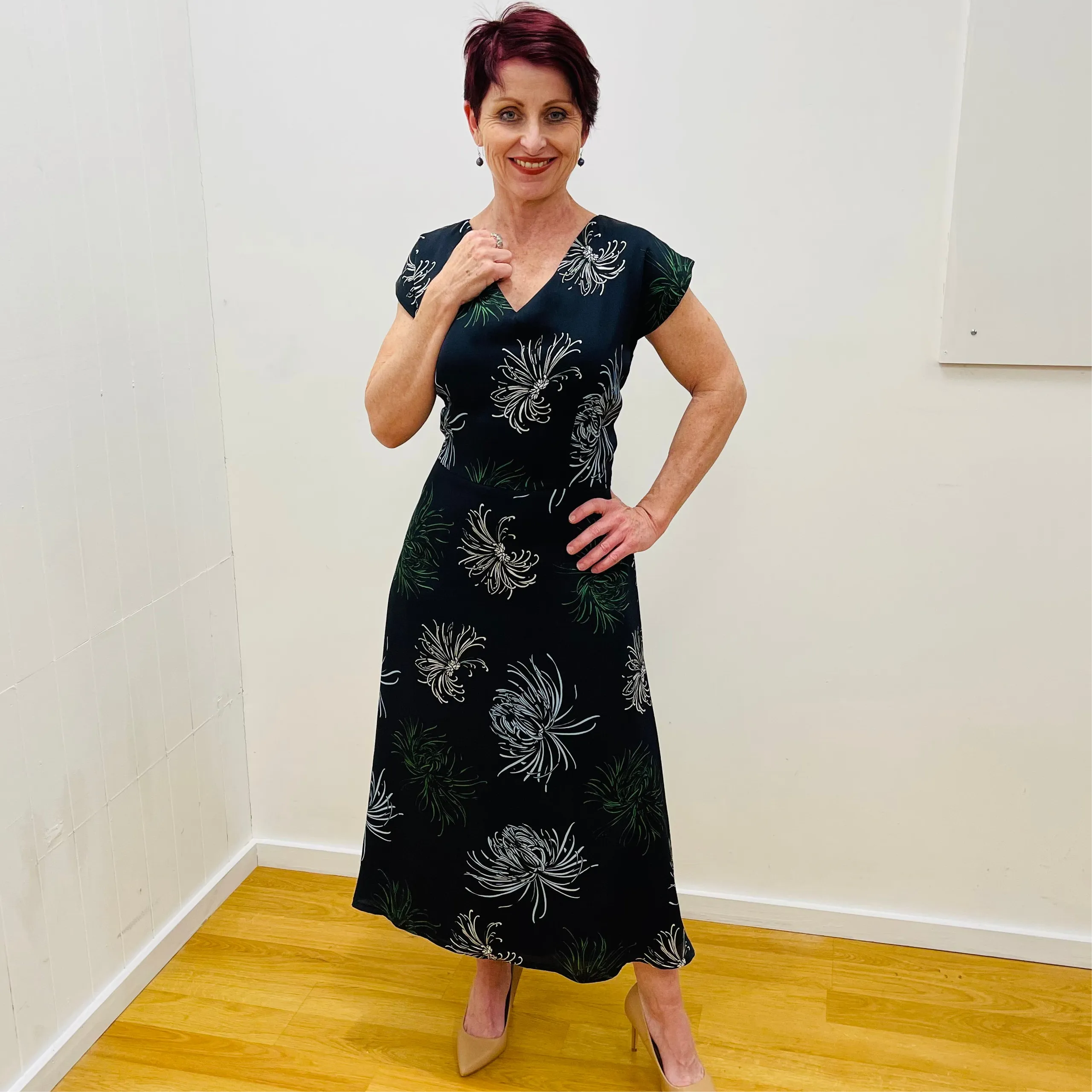 French Navy Floral Capped Sleeve Dress with V Neck