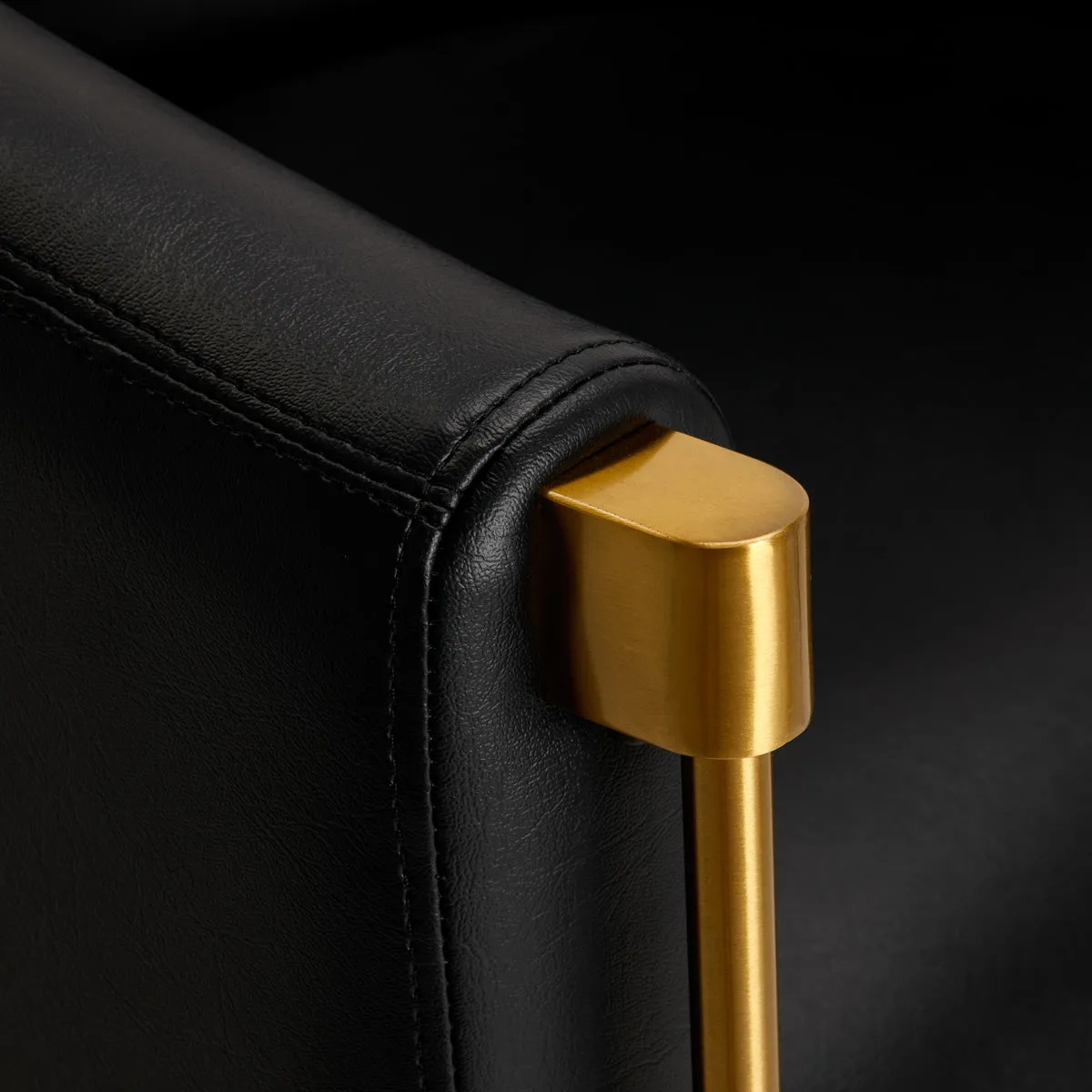 Gabbiano Hairdressing Chair Burgos Black Gold