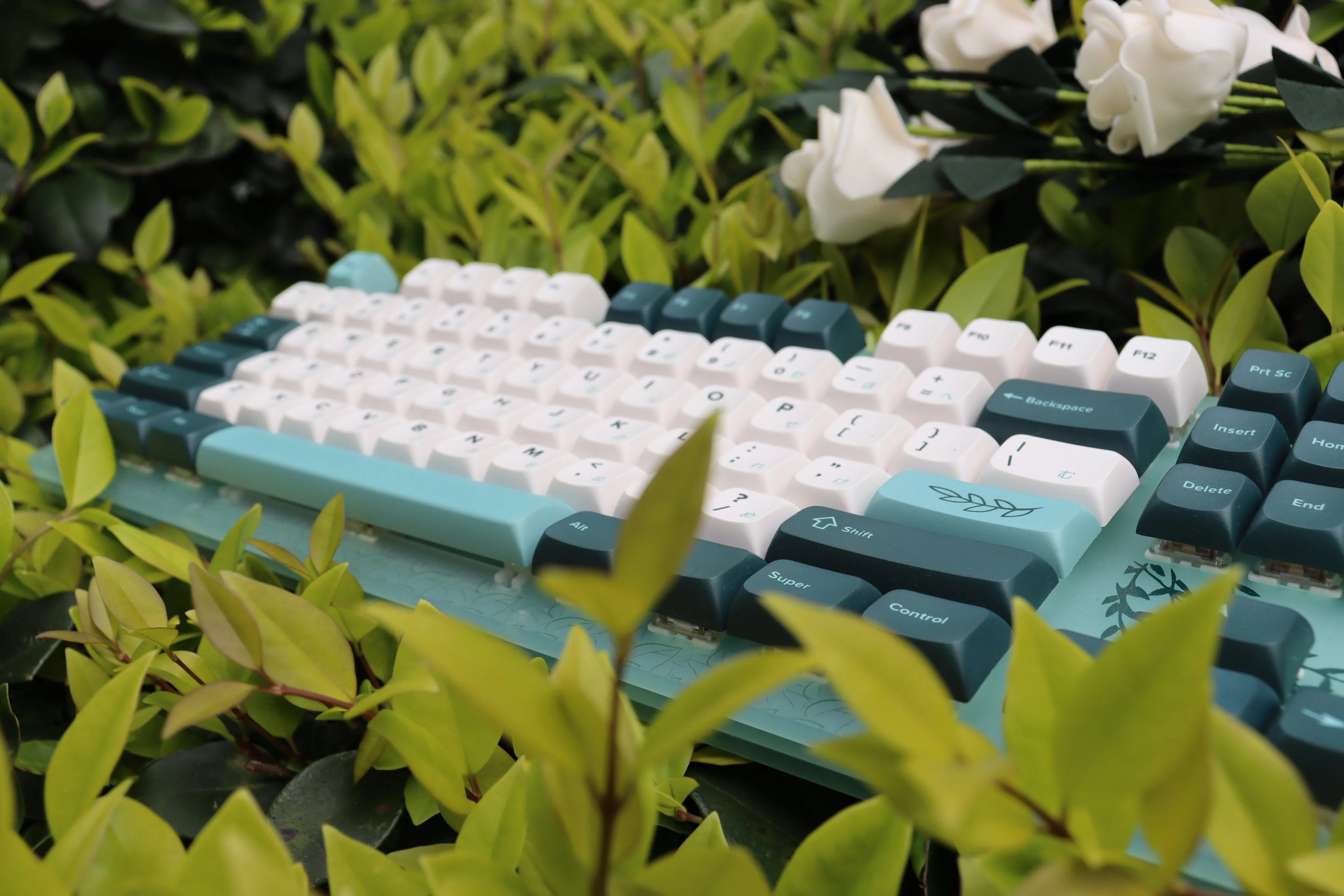 Gaming Mechanical Keyboard TKL Hot Swappable RGB with Plant Theme