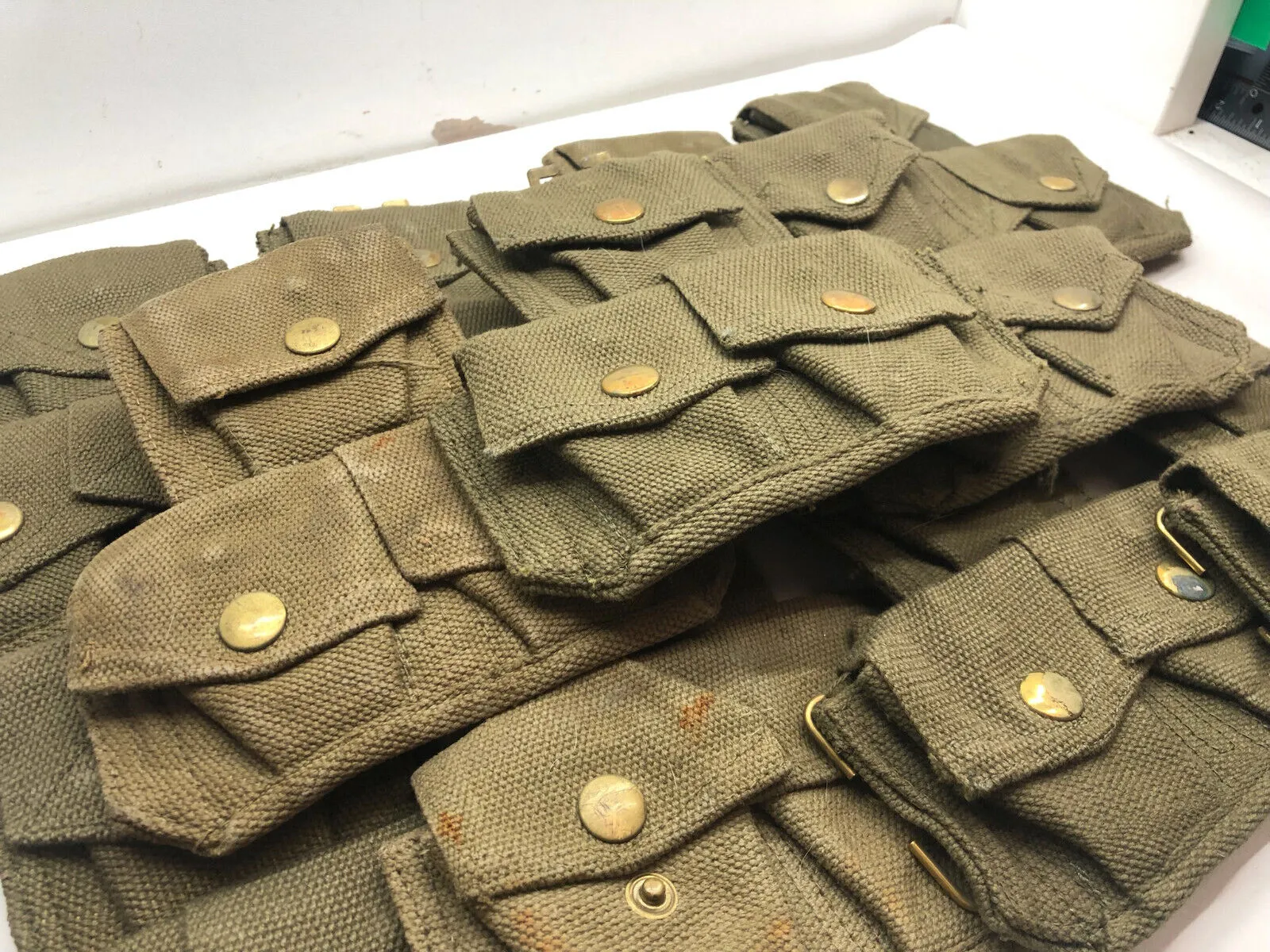 Genuine 37 Pattern Army 3 Pocket Rifle Pouch - WW2 British Army Style