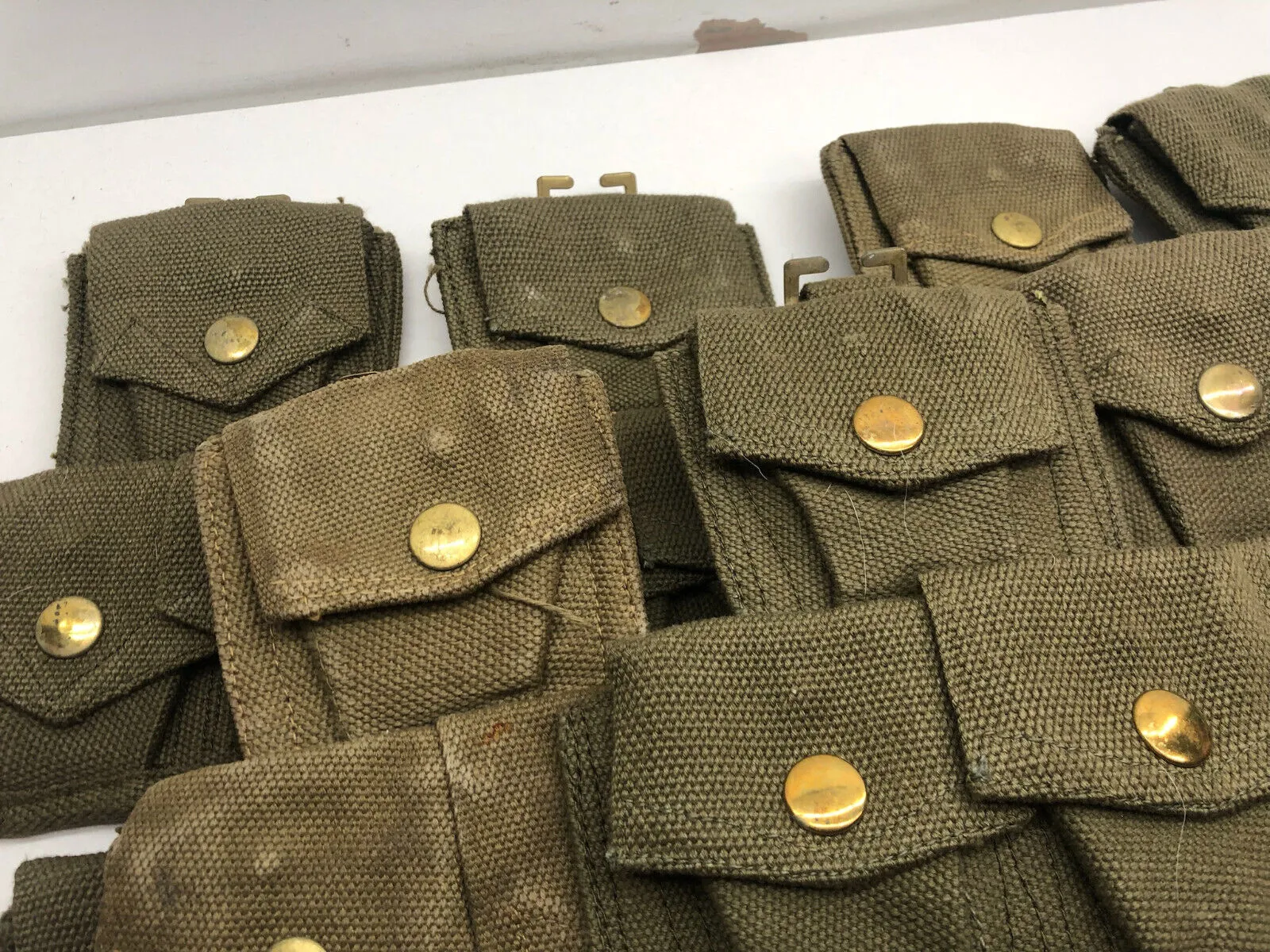 Genuine 37 Pattern Army 3 Pocket Rifle Pouch - WW2 British Army Style