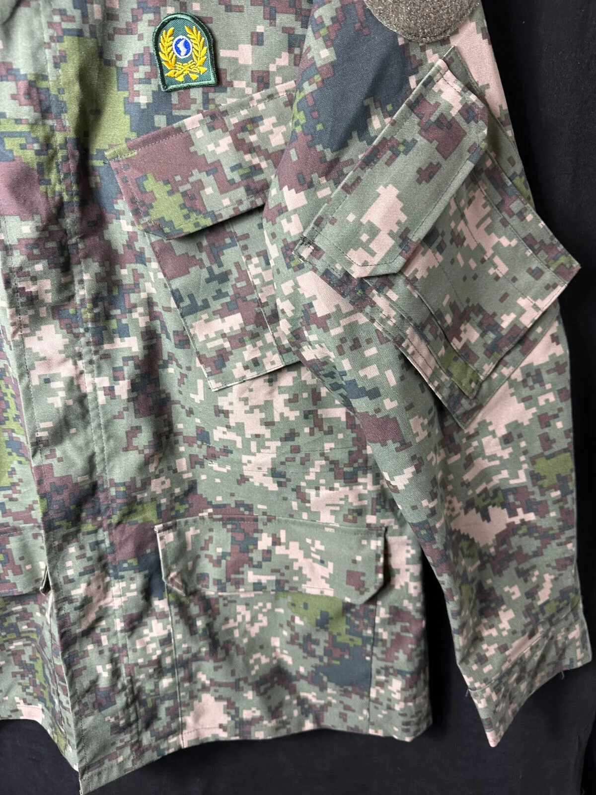 Genuine Republic of Korea Navy Digital Camouflage Jacket Uniform - 46" Chest