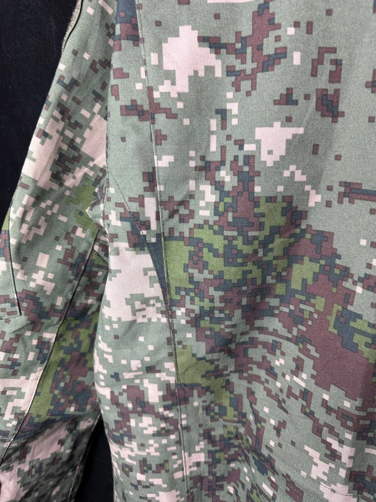 Genuine Republic of Korea Navy Digital Camouflage Jacket Uniform - 46" Chest