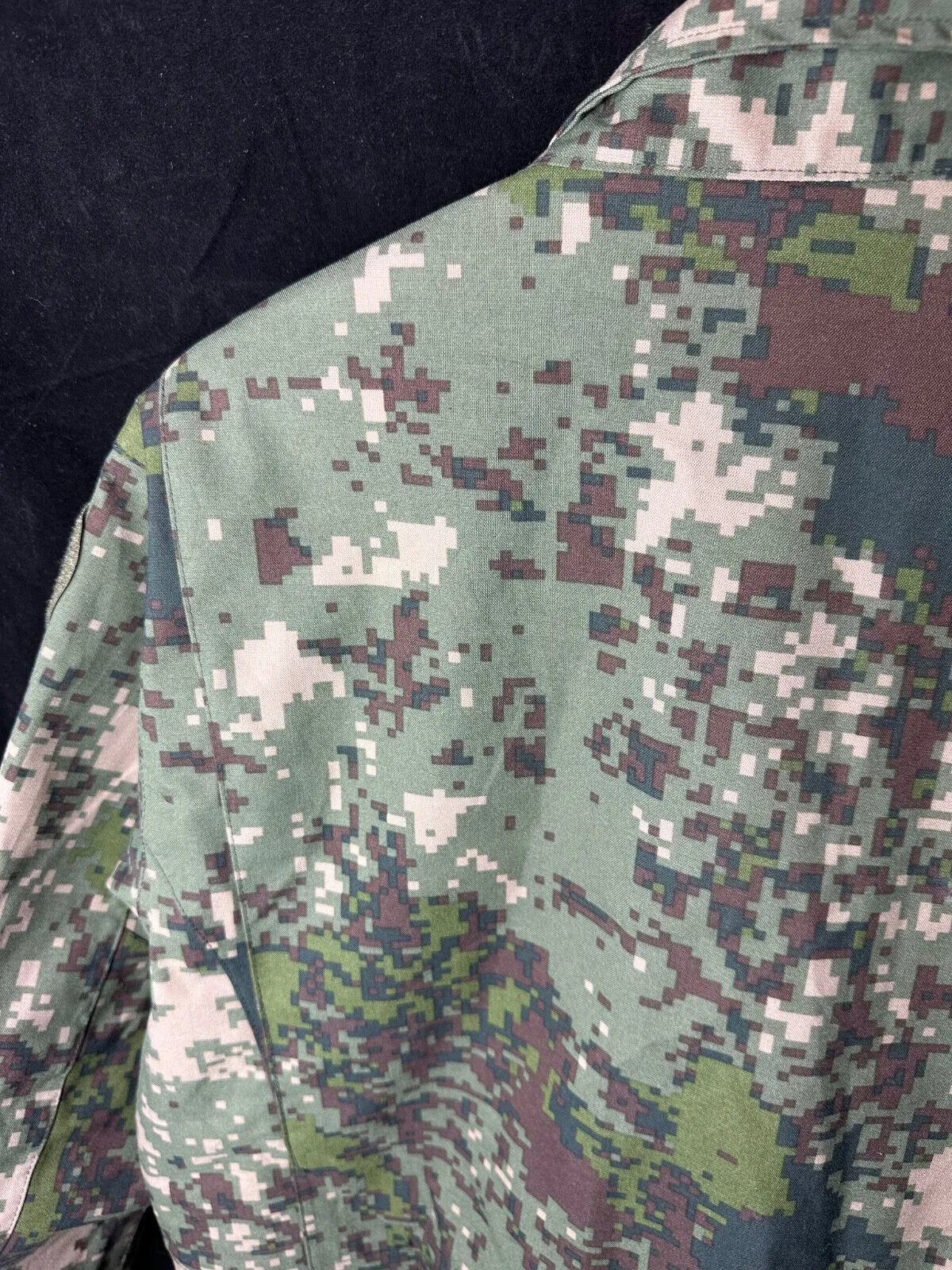 Genuine Republic of Korea Navy Digital Camouflage Jacket Uniform - 46" Chest