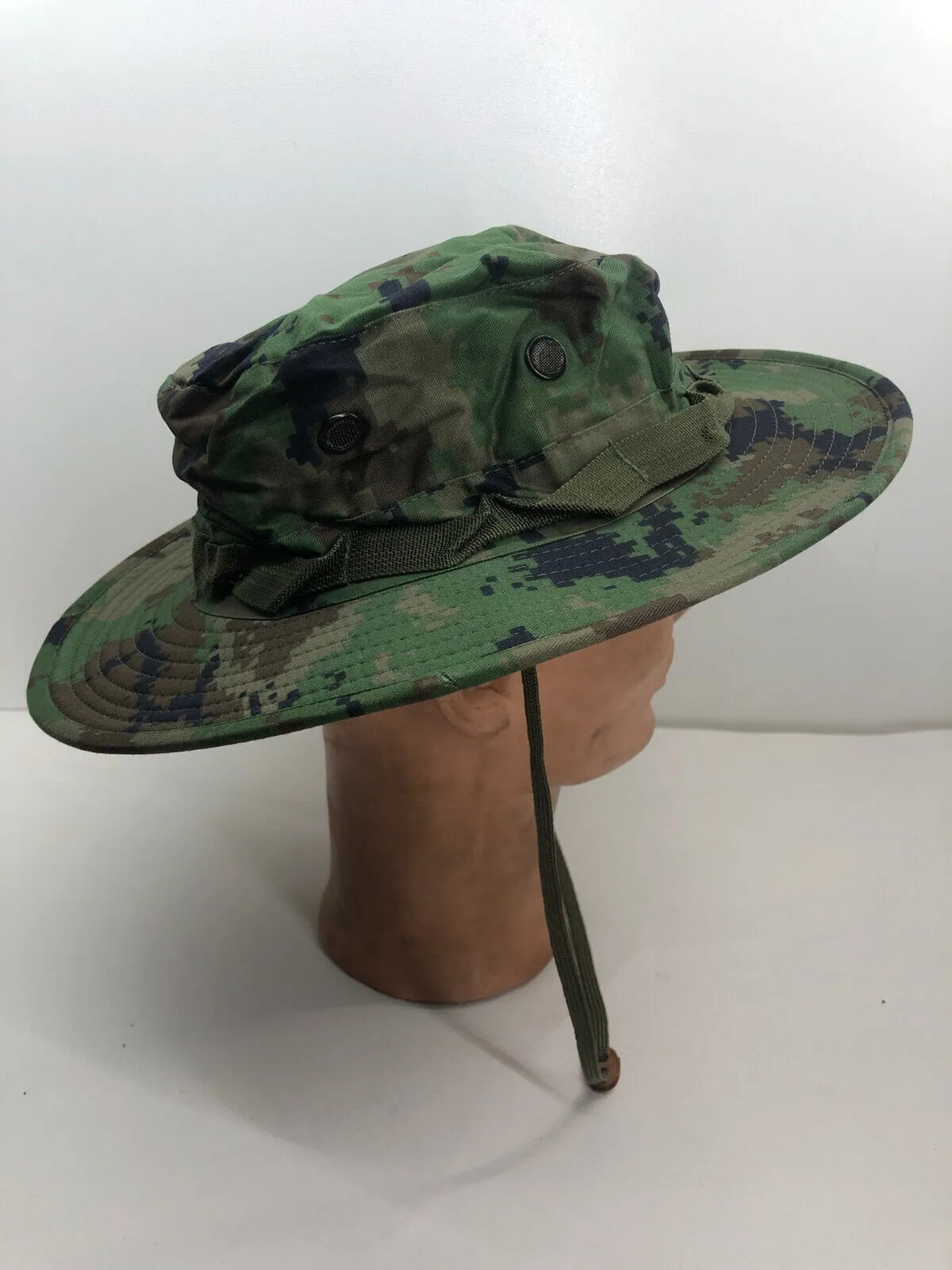 Genuine US Army Digital Jungle Camouflage Boonie Sun Hat Type II - Size 8