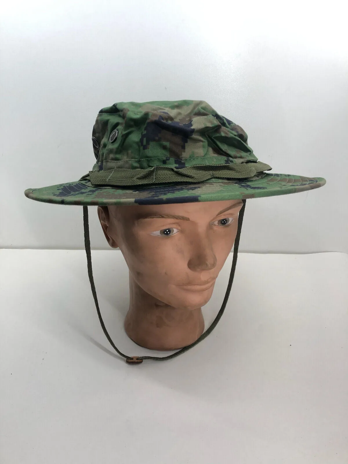 Genuine US Army Digital Jungle Camouflage Boonie Sun Hat Type II - Size 8