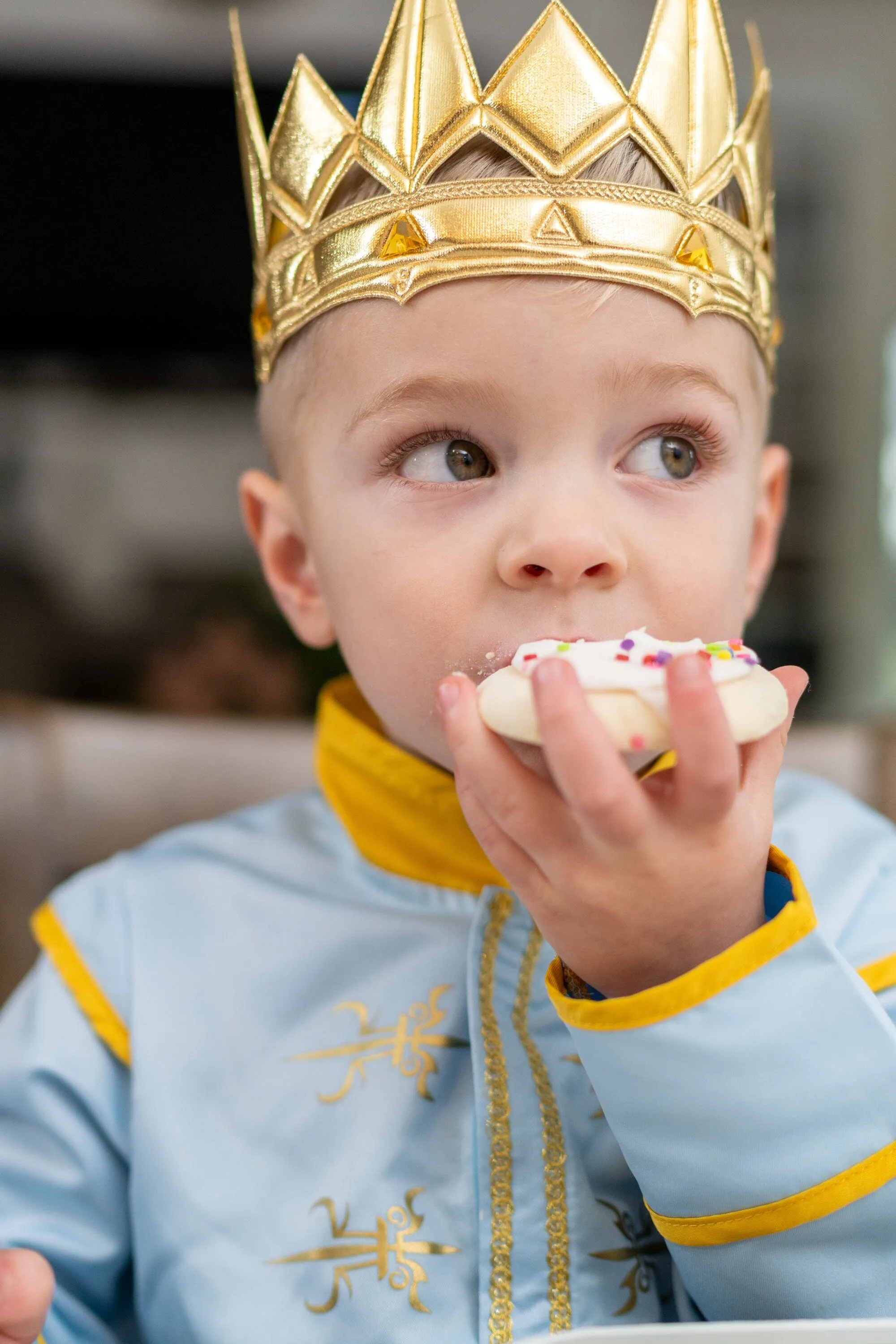 Gold Medieval Full Crown