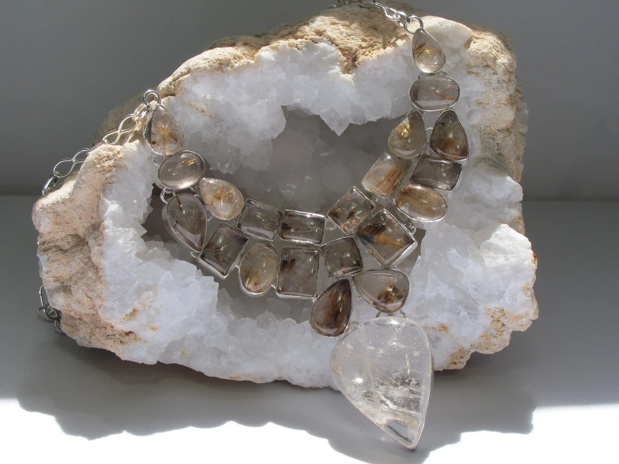 Golden Rutilated Quartz Crystal Gemstones Necklace 2