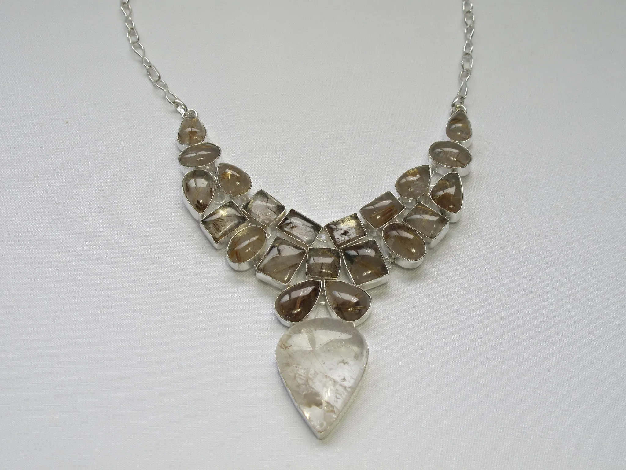 Golden Rutilated Quartz Crystal Gemstones Necklace 2