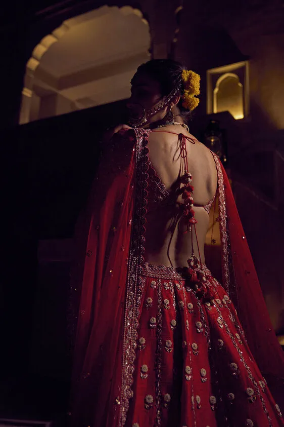 GUL BANO LEHENGA - RED