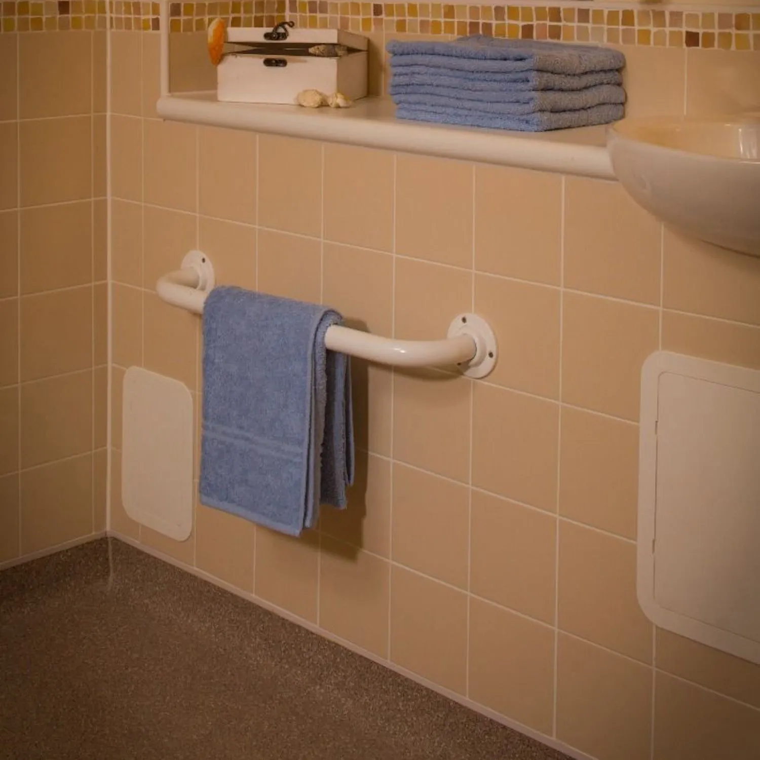 Hand Towel | 420gsm | Luxury Knitted Towel | Single