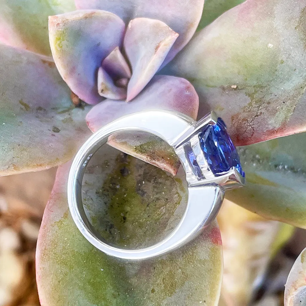 Handcrafted Luxurious Double Open Bezel Set Tanzanite Ring