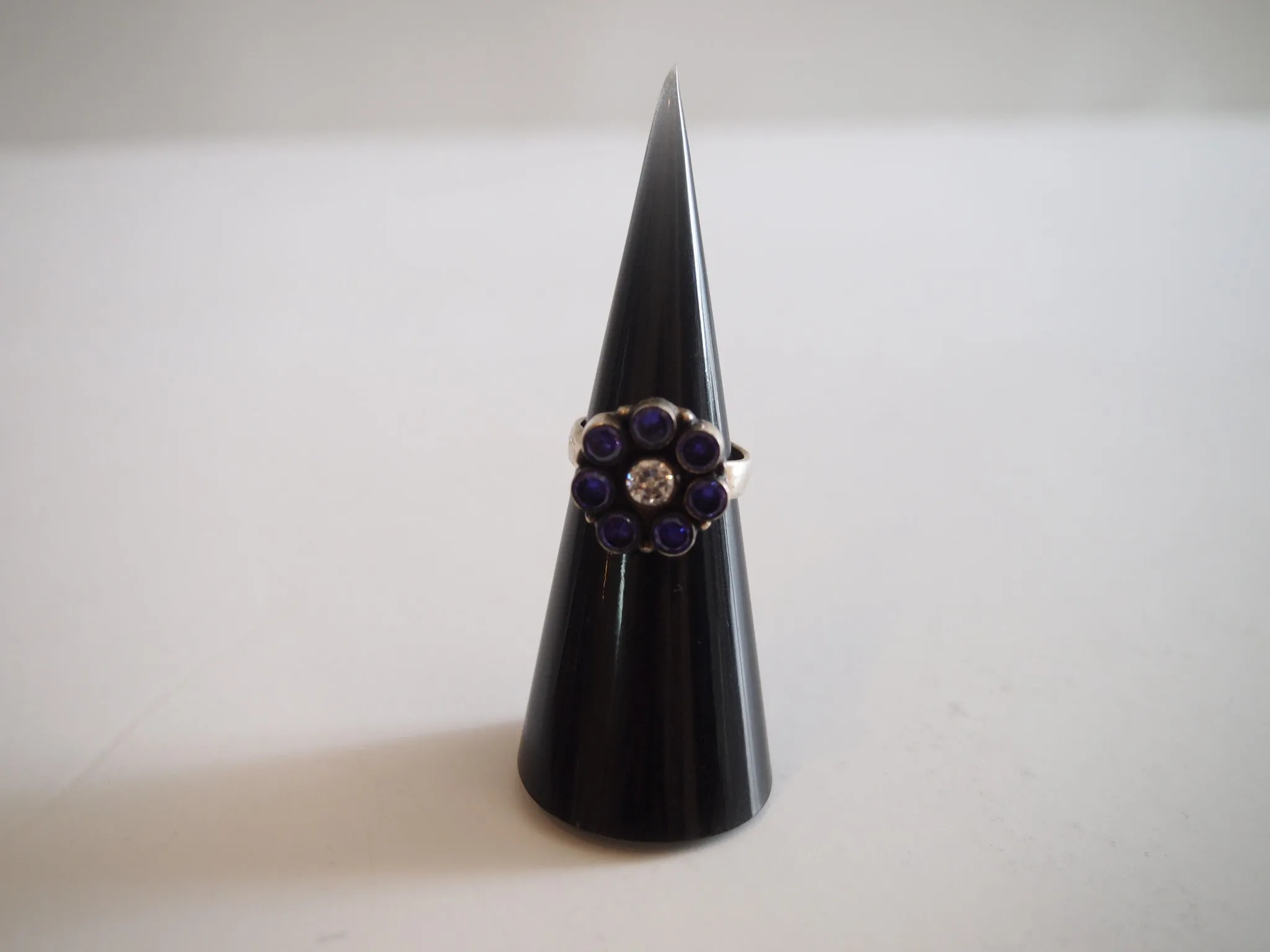 Handmade ring with purple quartz flower