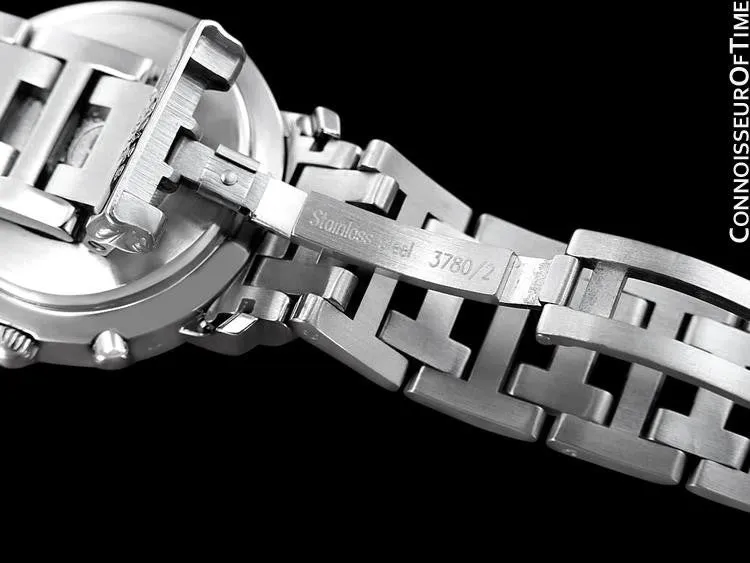 Hermes Mens Midsize / Ladies Clipper Chronograph Quartz Watch - Stainless Steel
