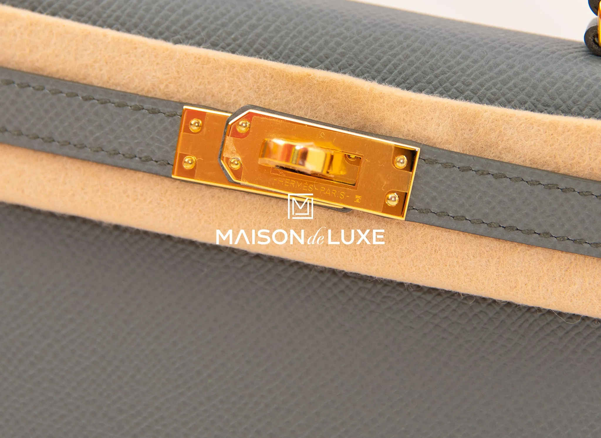 Hermes Mini Kelly II 20 Vert Amande Epsom Gold Hardware