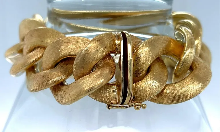 Italian Link Bracelet in 18k Yellow Gold with Florentine Brushed Finish