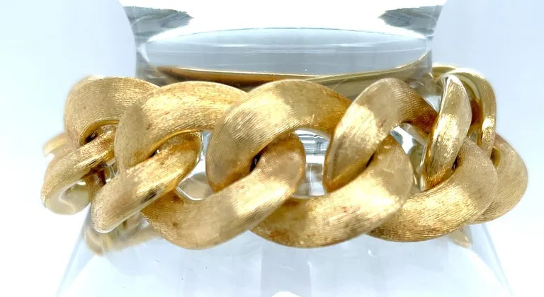 Italian Link Bracelet in 18k Yellow Gold with Florentine Brushed Finish