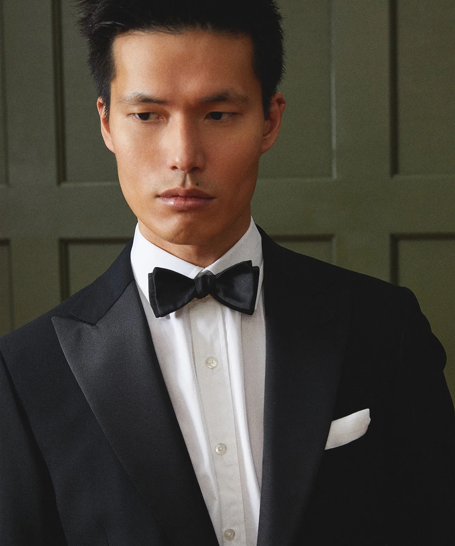 Italian Silk Bowtie in Black