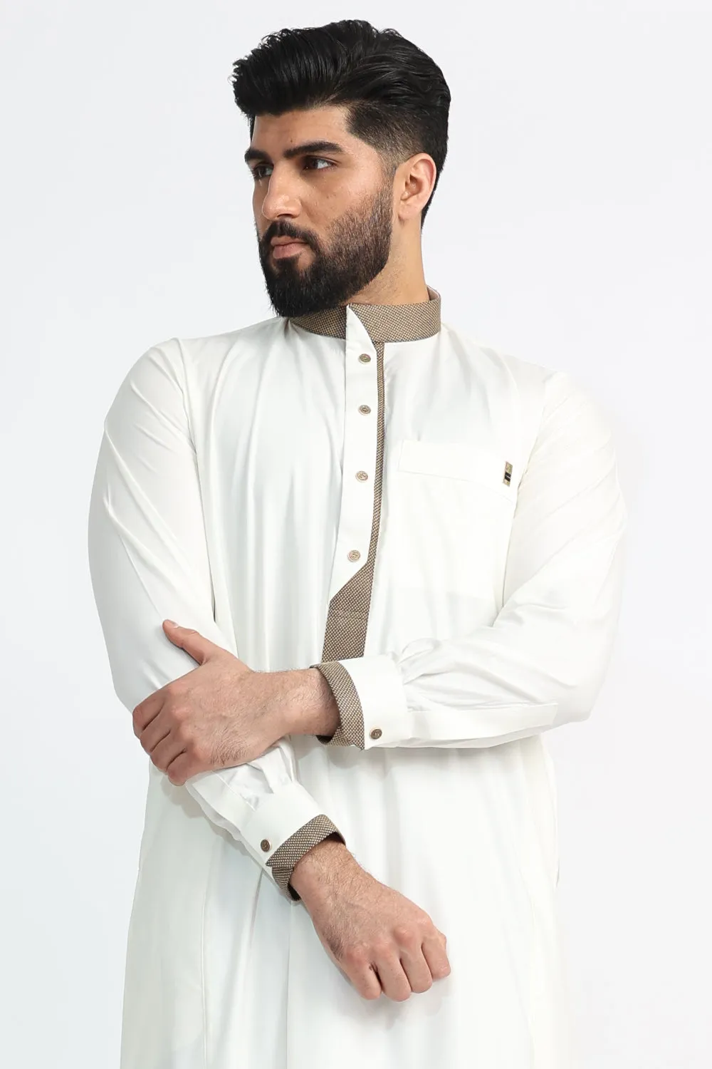 J104 Cream Textured Curve Thobe