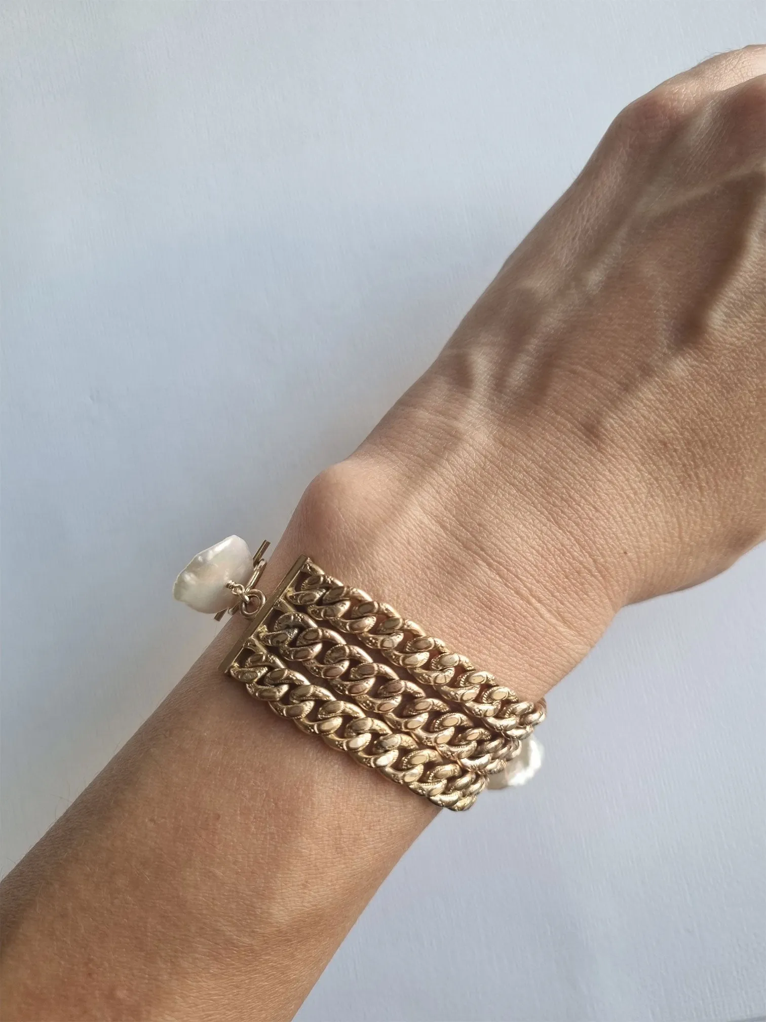 Juliet | Antique watch chain pearl aquamarine bracelet