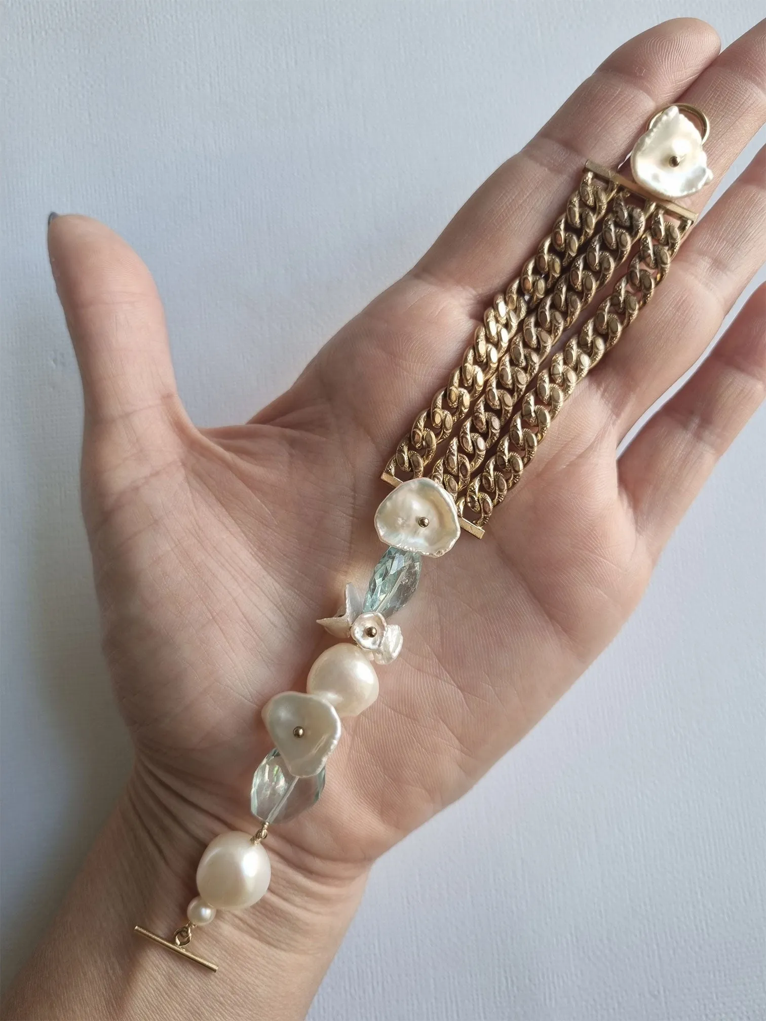 Juliet | Antique watch chain pearl aquamarine bracelet