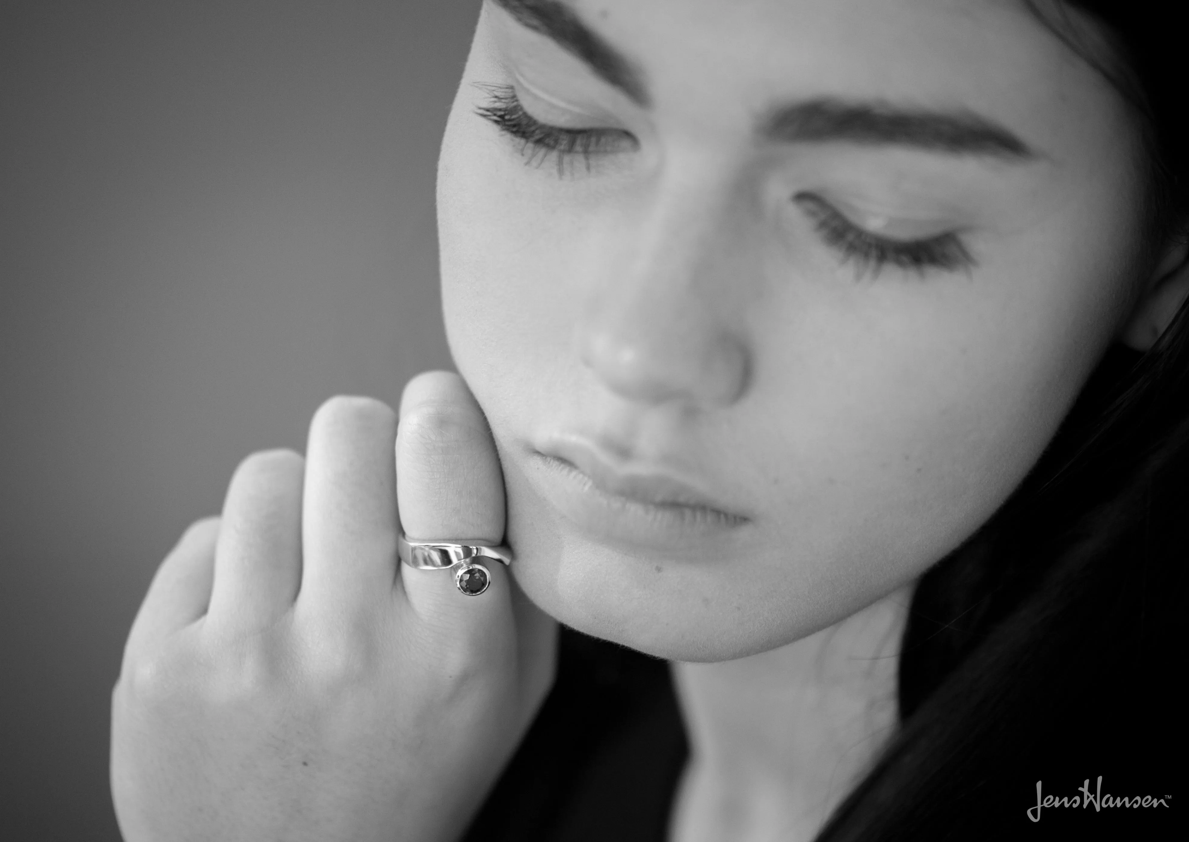 JW67 Gemstone Ring, White Gold & Platinum