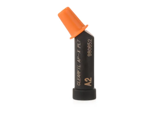 Kuraray® Clearfil™ AP-X Universal Composite