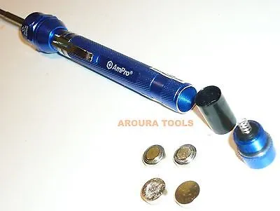 LED FLASHLIGHT WITH TELESCOPIC MAGNETIC PICK UP - NEW