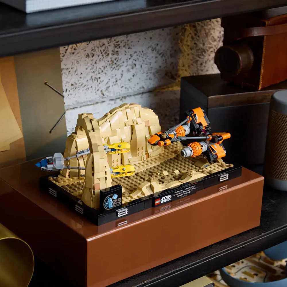 LEGO Star Wars Mos Espa Podrace Diorama - 75380