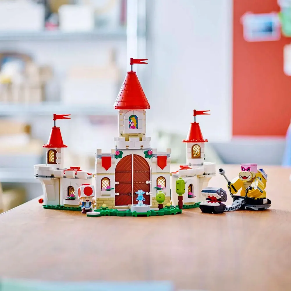 LEGO Super Mario Battle With Roy At Peaches Castle - 71435
