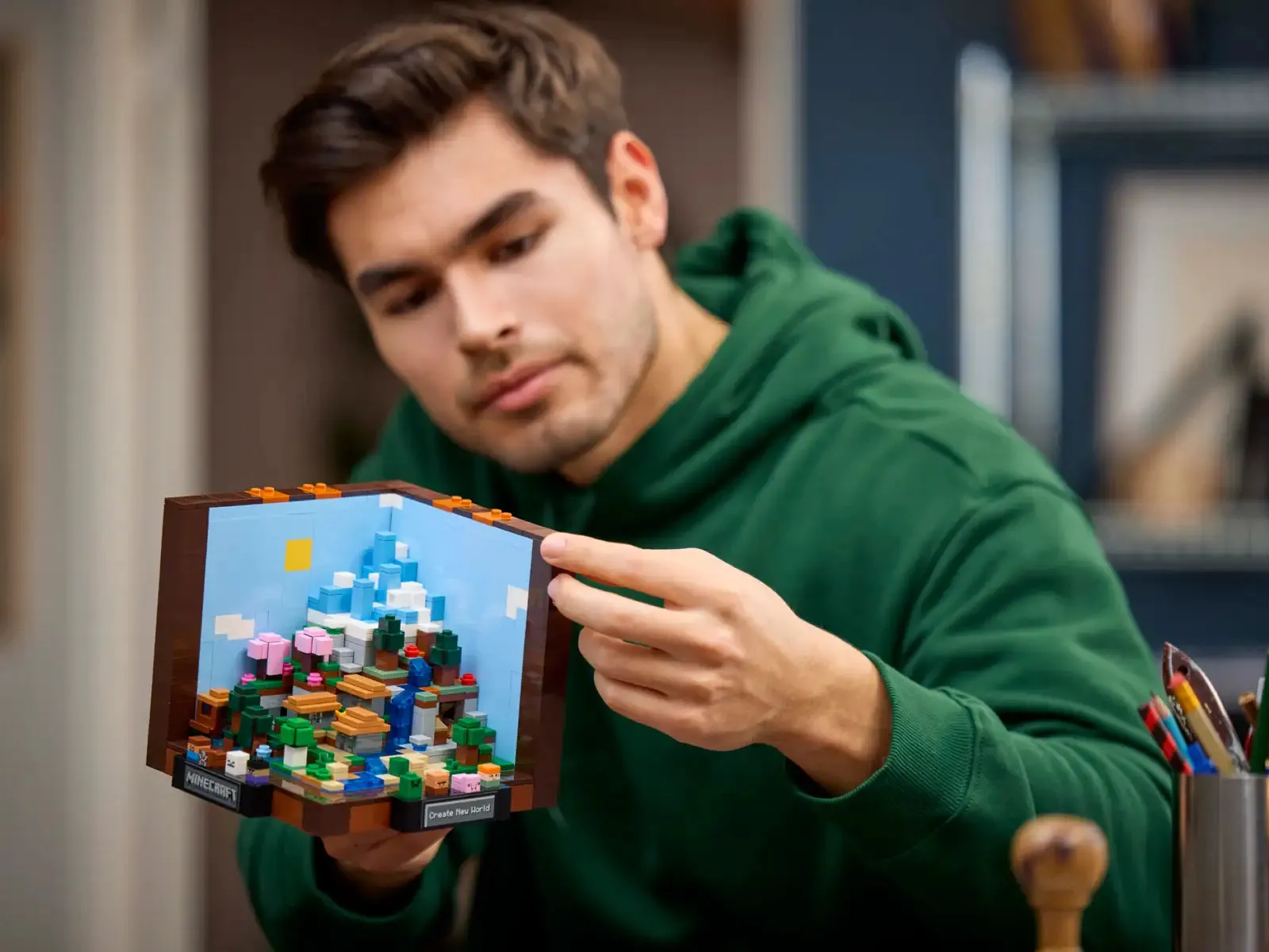 Lego The Crafting Table  (21265)