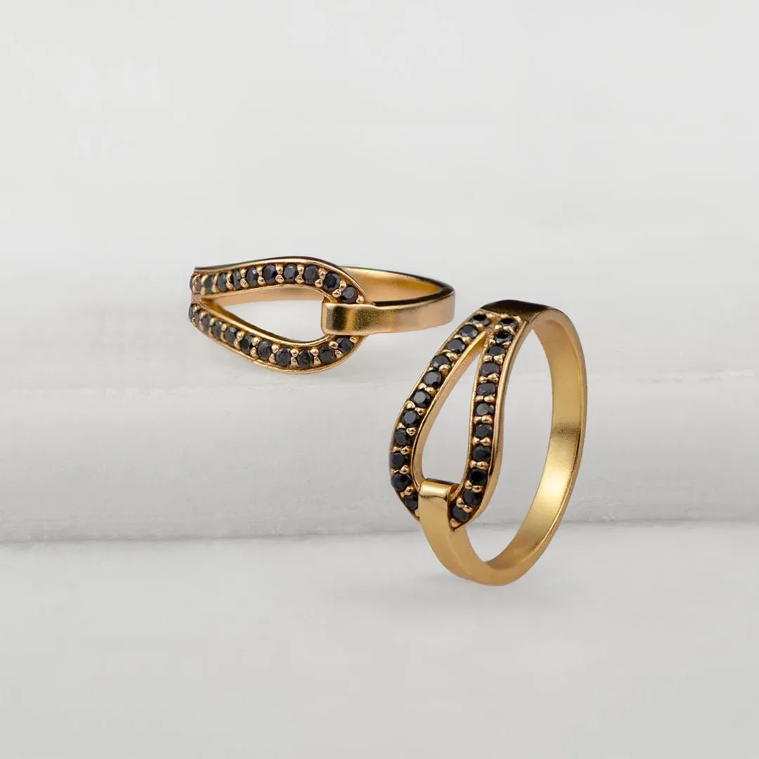 Levade - Black Moissanite Stone and Elegant Loop 14K Gold on Sterling Silver Ring