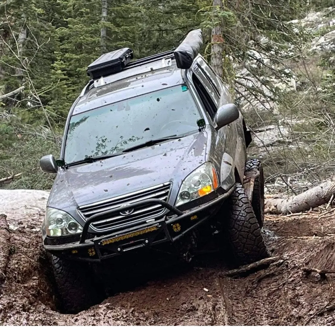 Lexus GX470 Hybrid Front Bumper