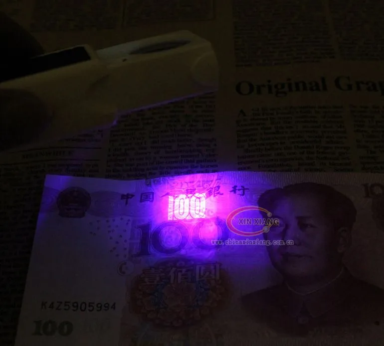 Lighted LED Pop-Up Magnifying Glass