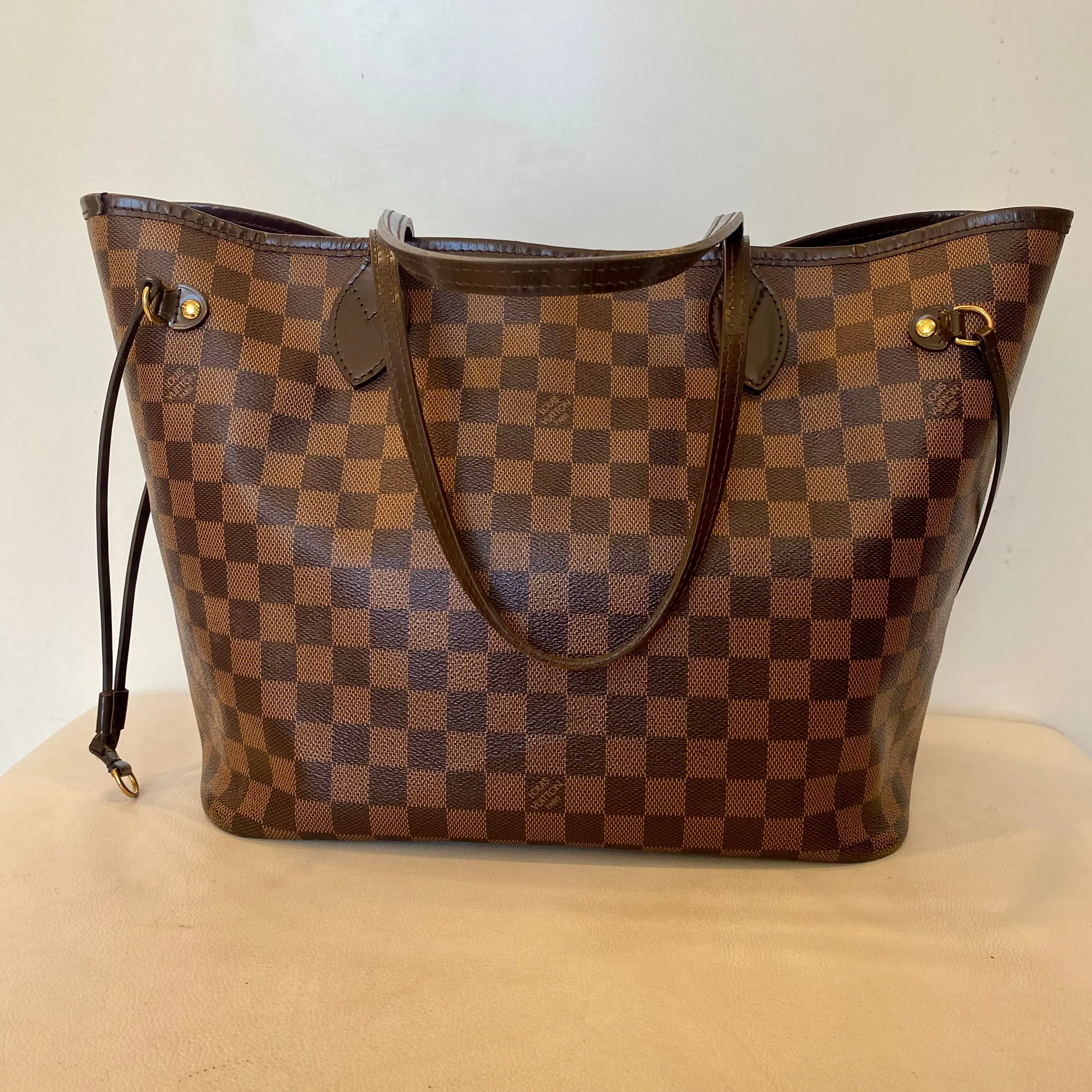 LOUIS VUITTON Damier Ebene Neverfull MM