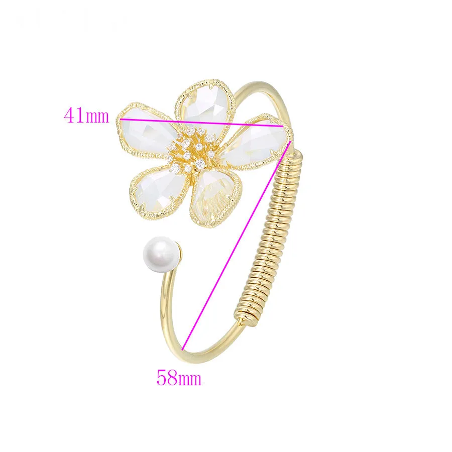 Luxe crystal 14K Gold Plated Flower Bracelet
