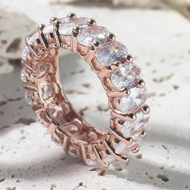 Luxe Oval Inlay Zirconia Ring