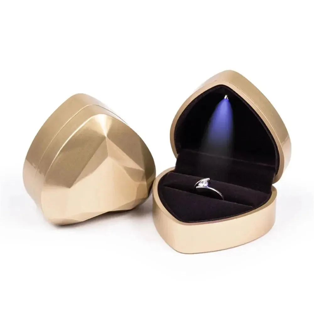 Luxury Heart-Shaped LED Light Wedding Ring Box With Display Storage Jewelry Decoration Box Ring Pendant Bag Birthday Gift