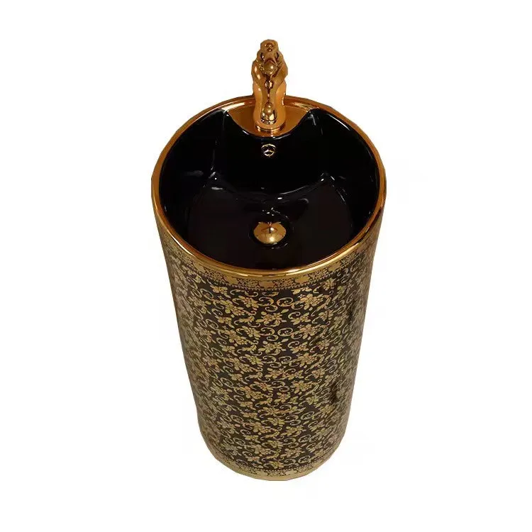 Luxury Modern Style Bathroom Seat Toilet Dual Flush Bathroom Ceramic Black Gold Floor Mounted