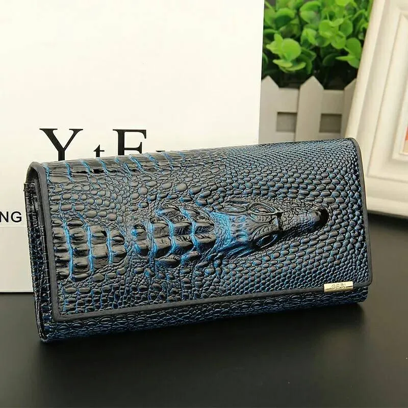 Madison™ Wallet | Elegant Embossed RFID Protection