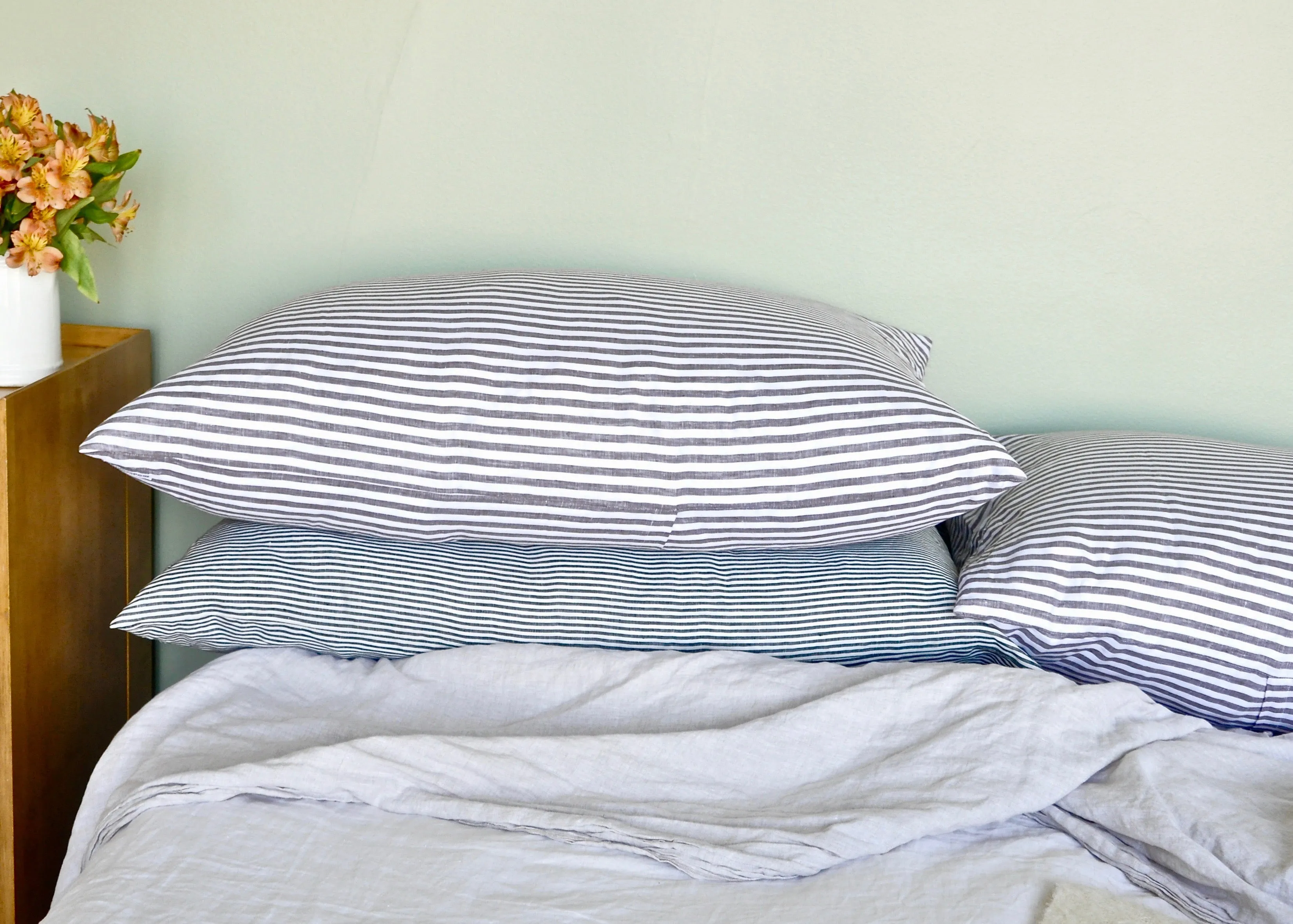 Madrid Royal Big Cushion Assorted Colors