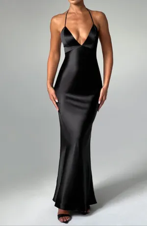 Magenta Maxi Dress – Black