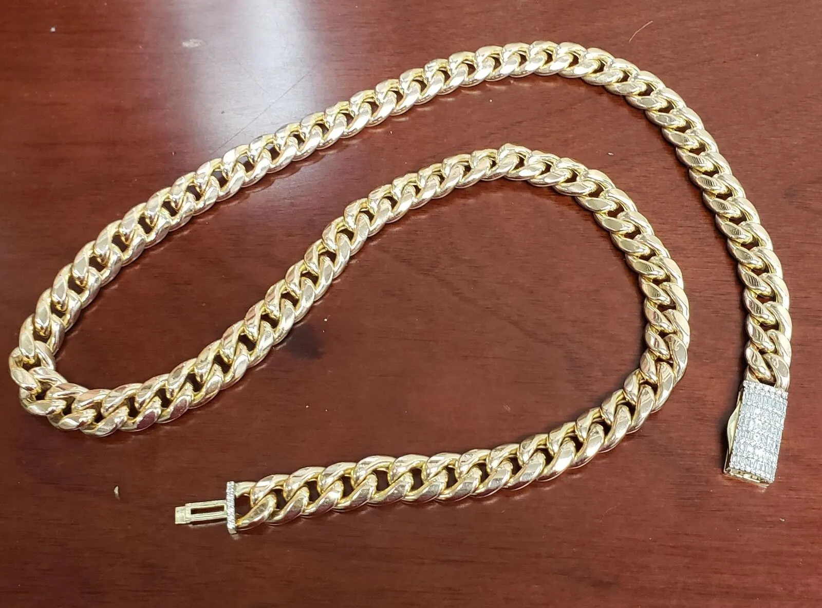 Mens 10k Yellow Gold 10.5mm Cuban Link Hollow Chain Diamond Clasp 72g 24"