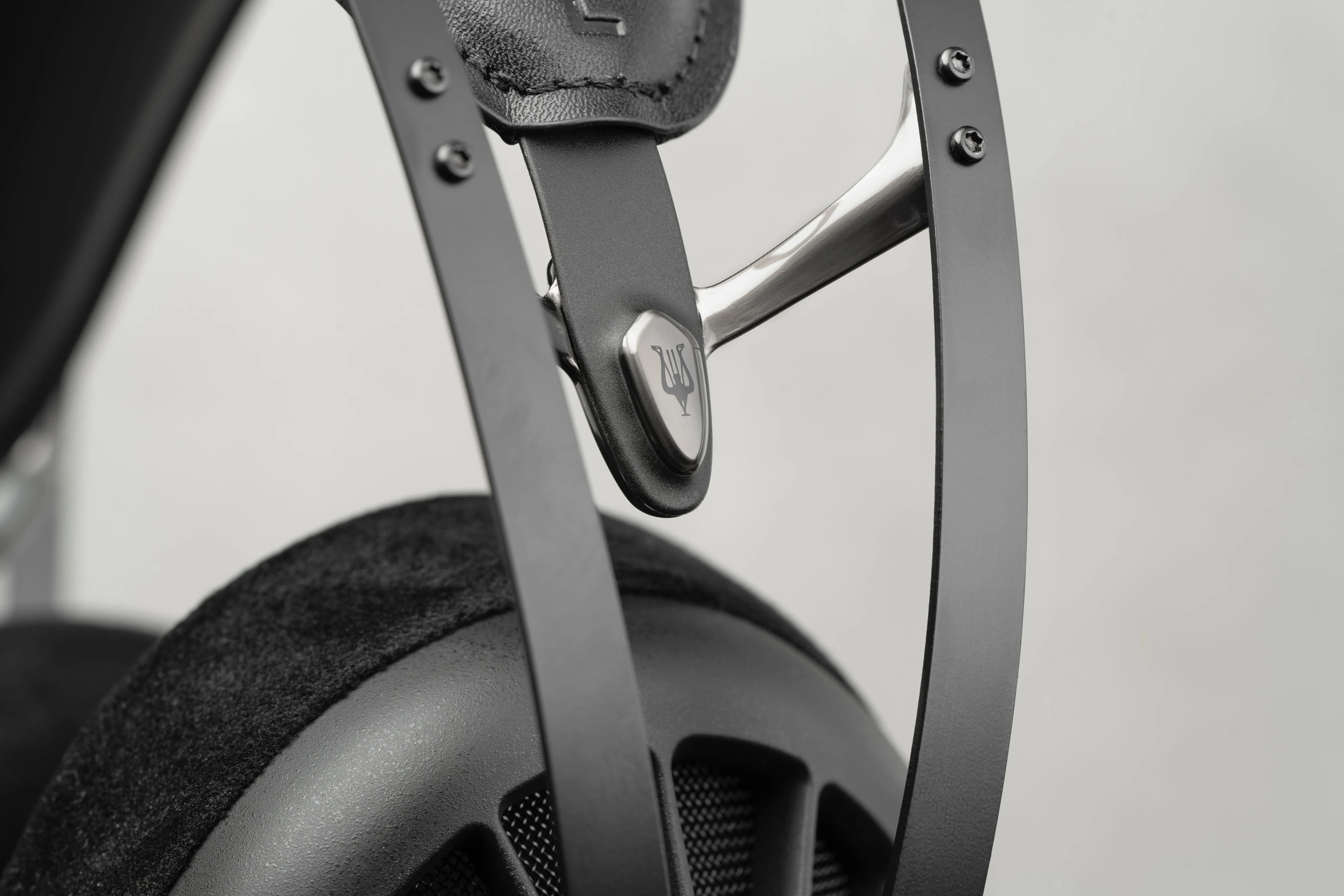 Meze Audio 105 AER